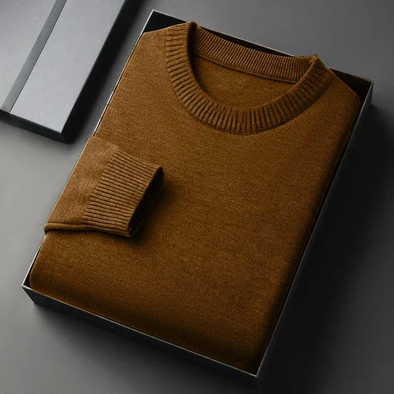 Men's Neck Sweater Whit a Slim Fit